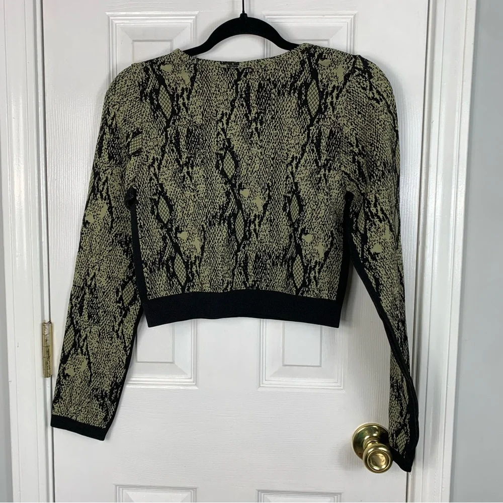 Fabletics Kamila Seamless Long Sleeve Top Size Large